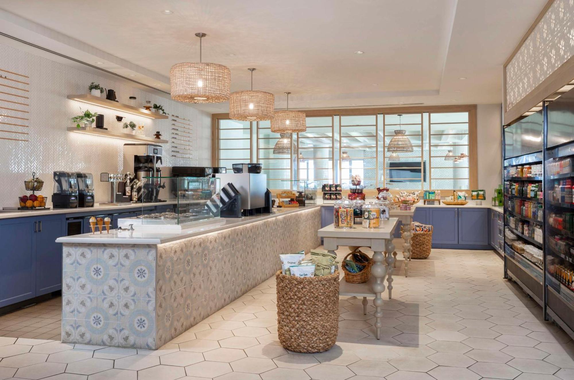 Station touristique The Singer Oceanfront Resort, Curio Collection By Hilton